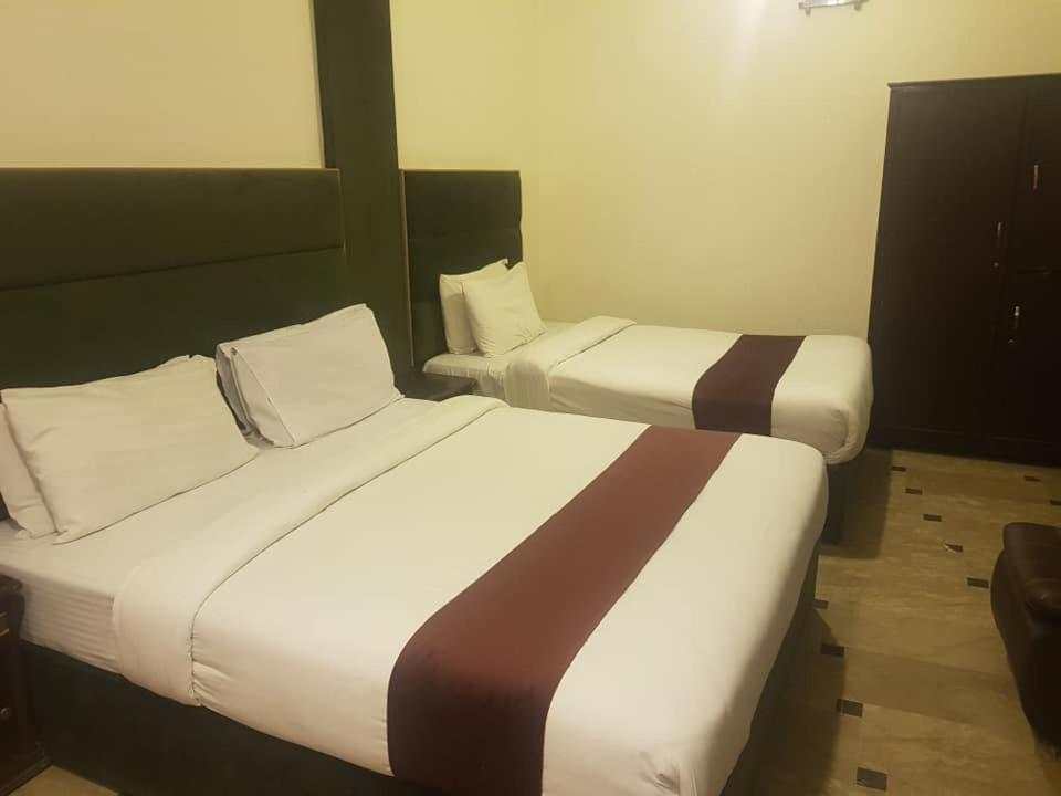 Hotel Sherition 1 拉合尔 外观 照片