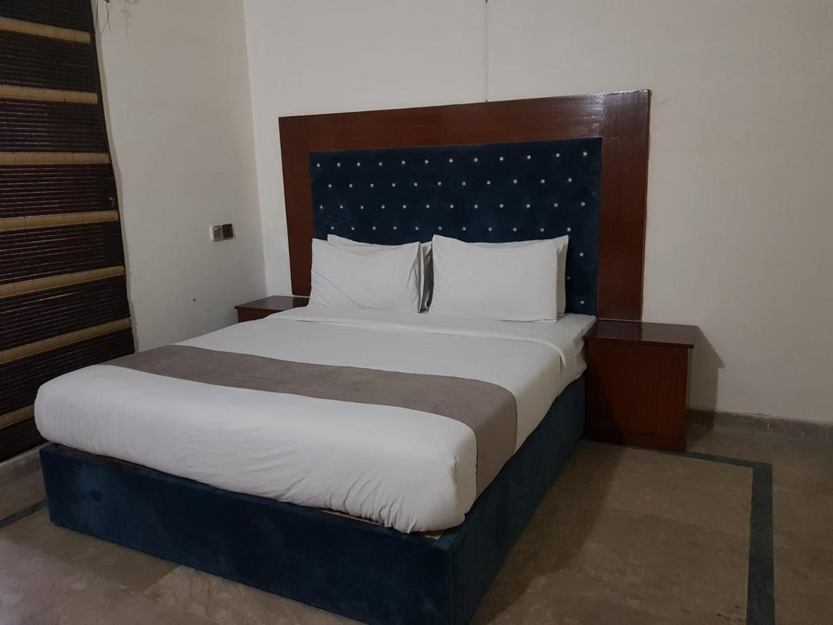 Hotel Sherition 1 拉合尔 外观 照片